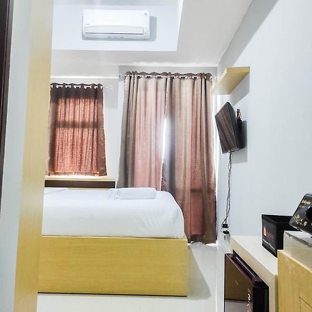Comfy And Minimalist Studio At Vida View Apartment By Travelio Pampang Экстерьер фото